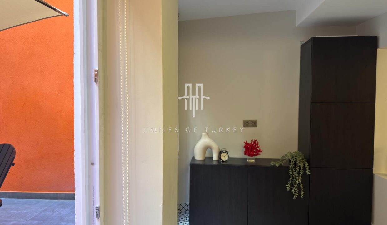 2.5+1 Flat For Sale With Garden Walking Distance To Nişantaşı In Şişli In Istanbul- 14