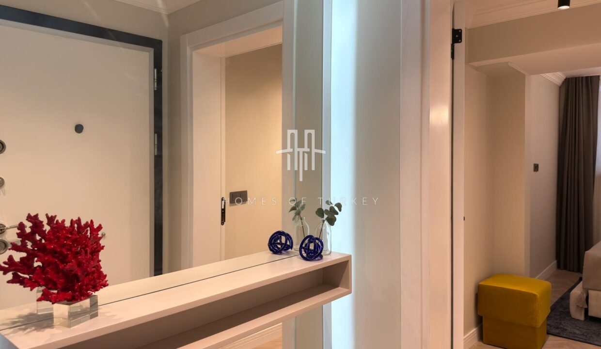 2.5+1 Flat For Sale With Garden Walking Distance To Nişantaşı In Şişli In Istanbul- 30