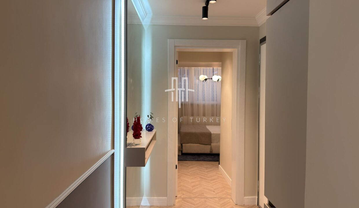 2.5+1 Flat For Sale With Garden Walking Distance To Nişantaşı In Şişli In Istanbul- 32