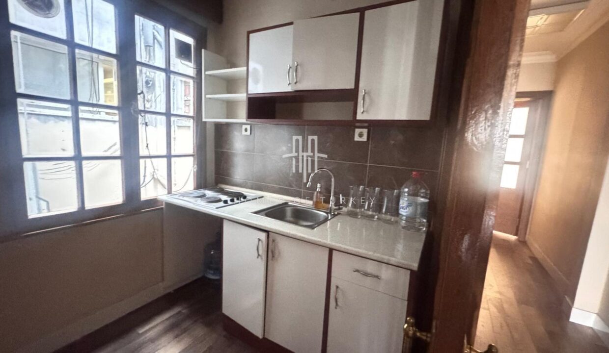 2+1 Apartment For Sale In Nişantaşı on Vali Konağı Street And Suitable For Citizenship- 6