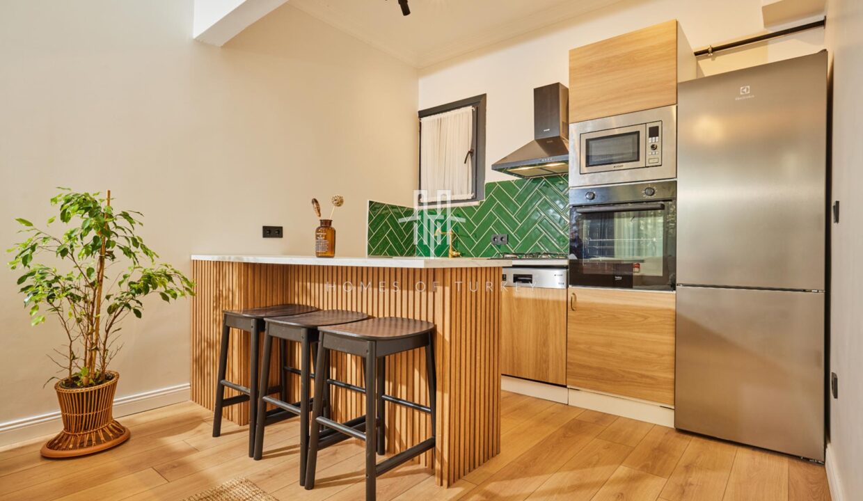 2+1 Apartment With Special Decoration And Garden For Sale In Şişli In Istanbul- 25