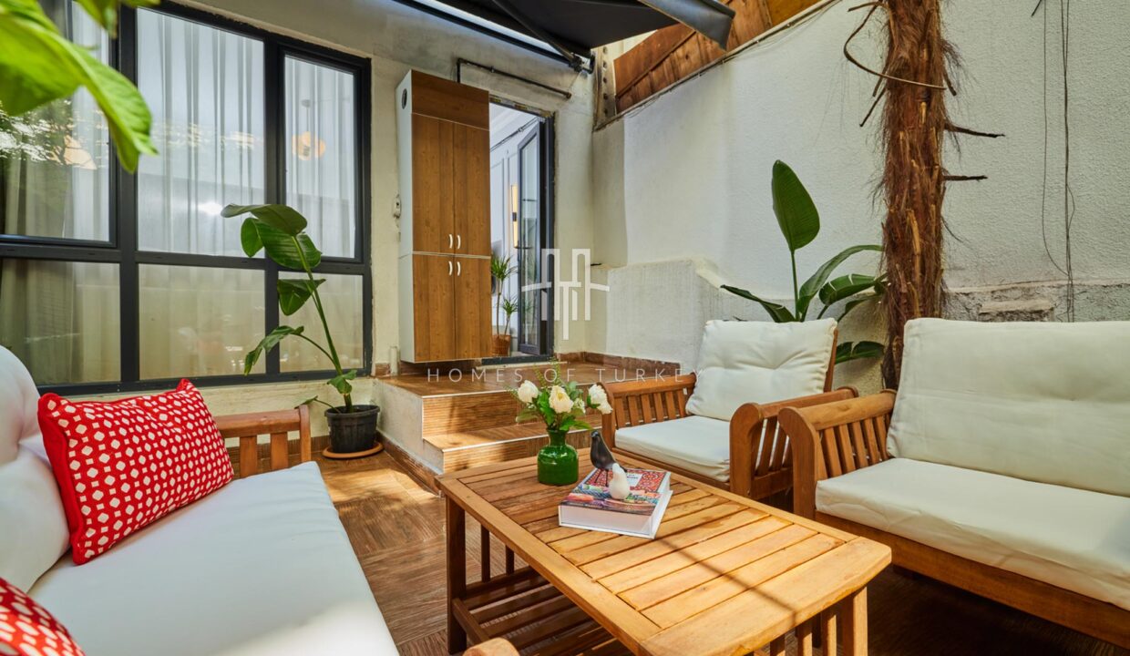 2+1 Apartment With Special Decoration And Garden For Sale In Şişli In Istanbul- 3
