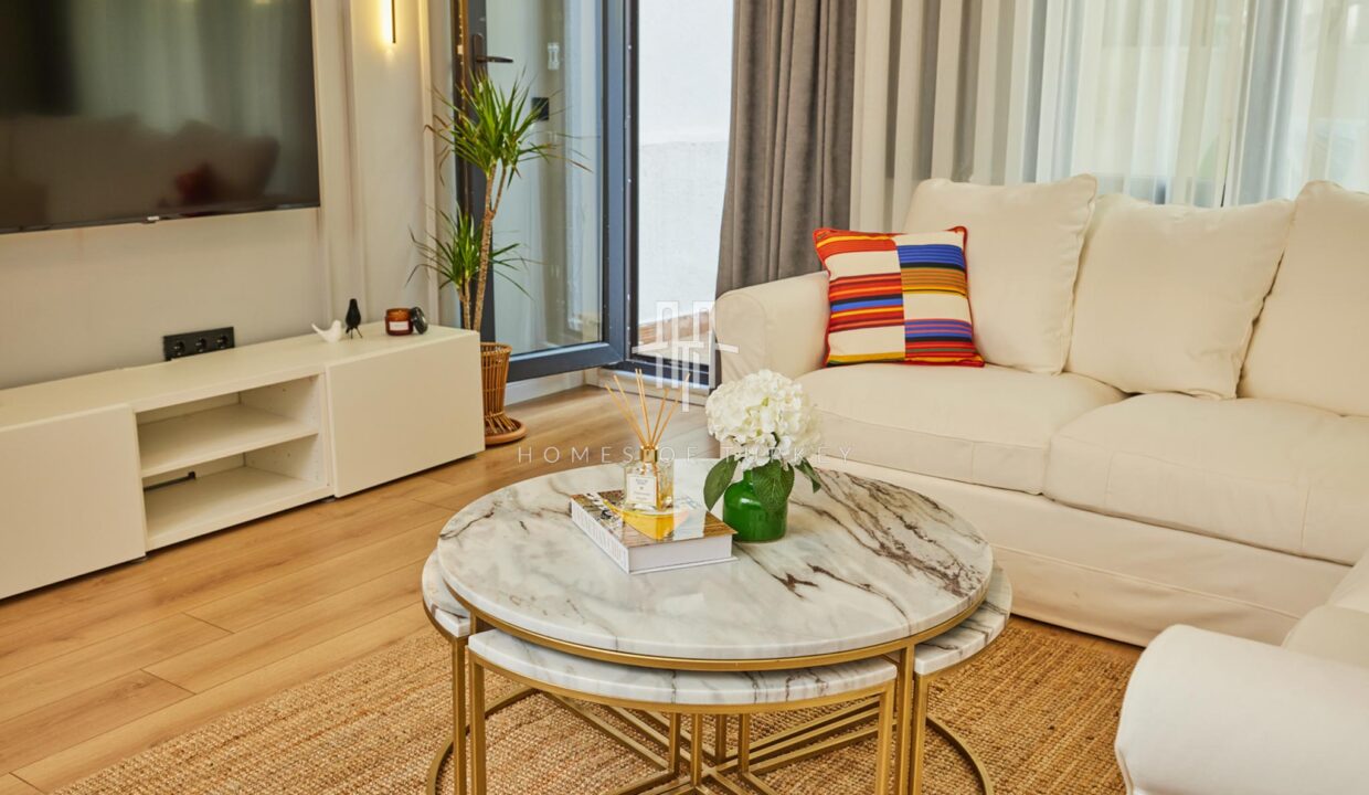 2+1 Apartment With Special Decoration And Garden For Sale In Şişli In Istanbul- 35