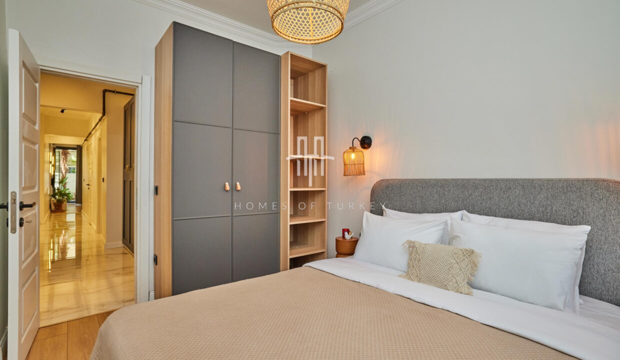 2+1 Apartment With Special Decoration And Garden For Sale In Şişli In Istanbul- 41