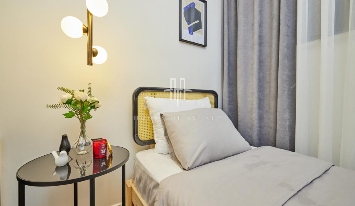 2+1 Apartment With Special Decoration And Garden For Sale In Şişli In Istanbul- 45