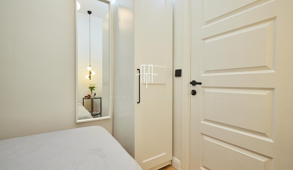 2+1 Apartment With Special Decoration And Garden For Sale In Şişli In Istanbul- 46