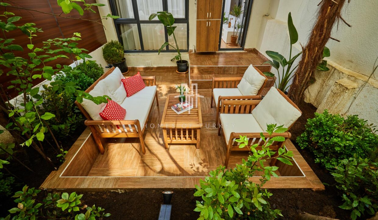 2+1 Apartment With Special Decoration And Garden For Sale In Şişli In Istanbul- 7