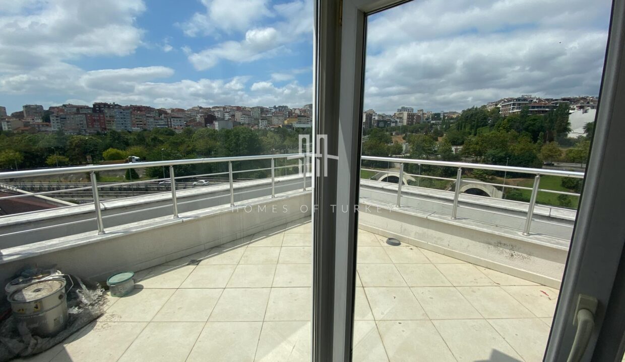 3+1 Duplex Apartment With Indoor Parking For Sale In Bomonti In Istanbul- 34