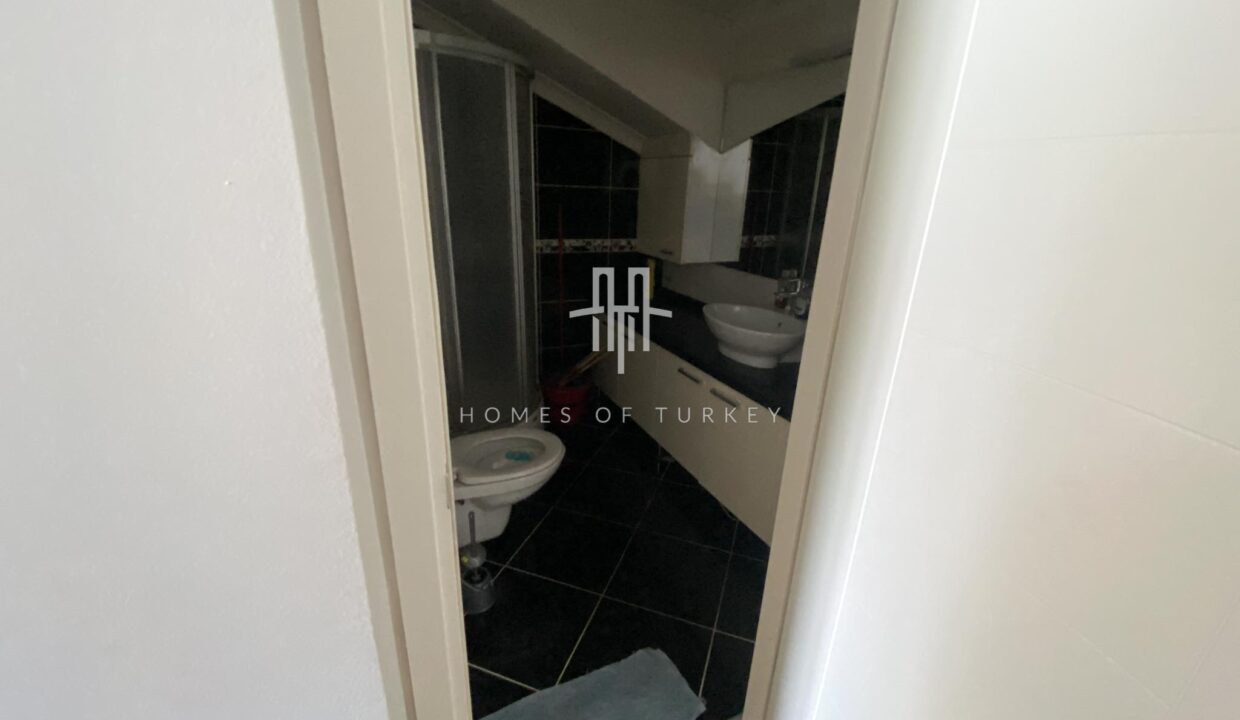 3+1 Duplex Apartment With Indoor Parking For Sale In Bomonti In Istanbul- 35