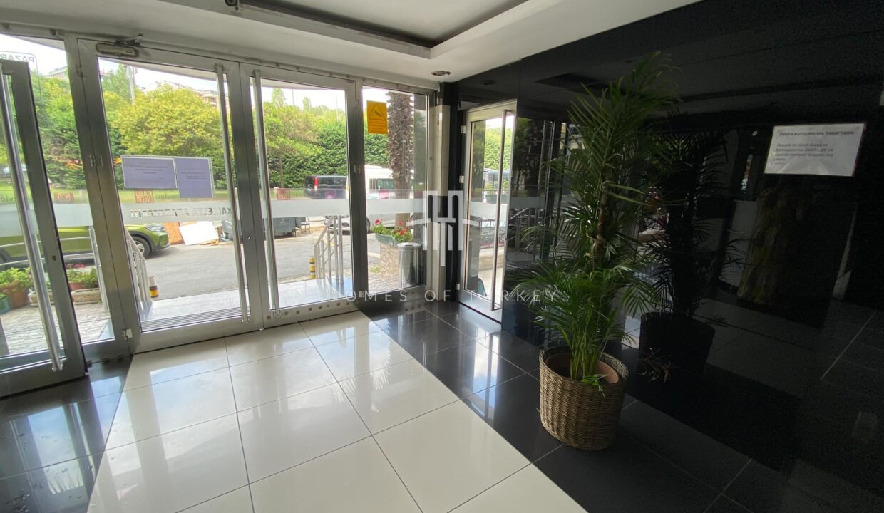 3+1 Duplex Apartment With Indoor Parking For Sale In Bomonti In Istanbul- 40