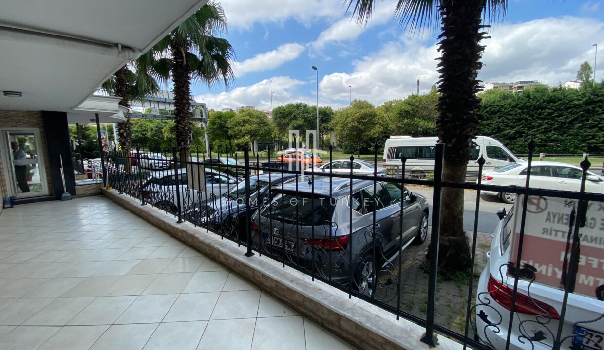 3+1 Duplex Apartment With Indoor Parking For Sale In Bomonti In Istanbul- 45