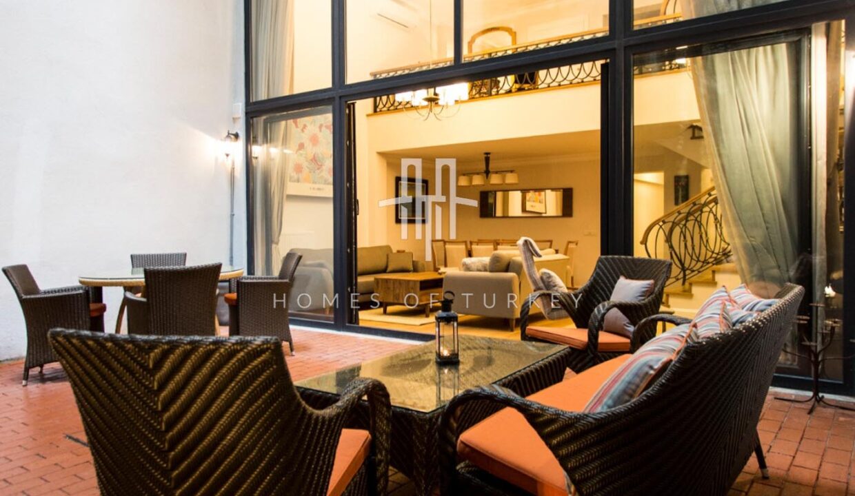4+2 Triplex Apartment With Garden For Sale In A Prestigious Area In Nişantaşı In Istanbul Eligible For Citizenship- 11