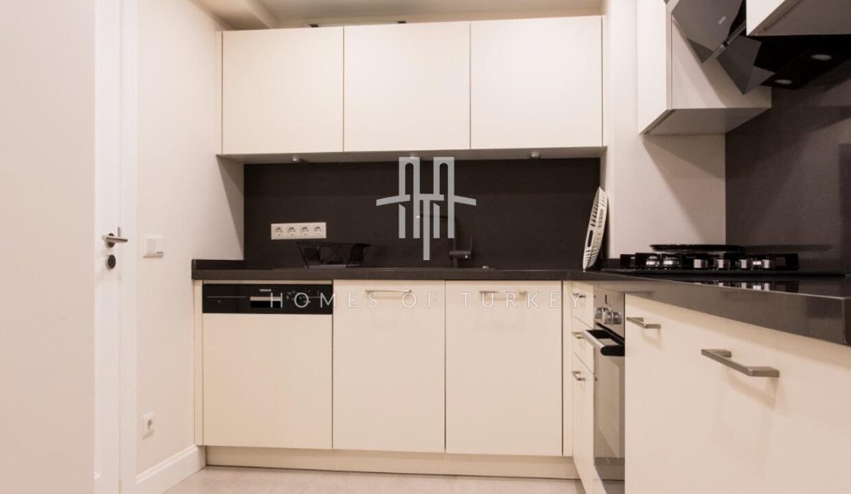 4+2 Triplex Apartment With Garden For Sale In A Prestigious Area In Nişantaşı In Istanbul Eligible For Citizenship- 15