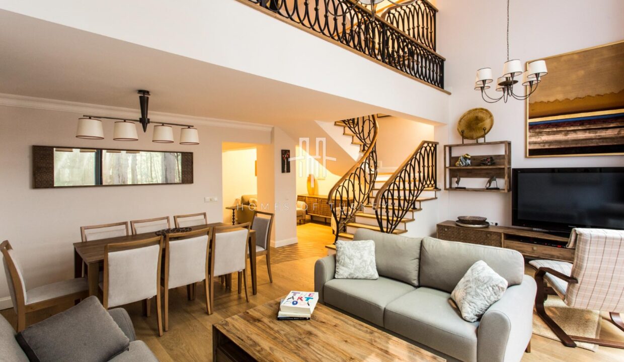 4+2 Triplex Apartment With Garden For Sale In A Prestigious Area In Nişantaşı In Istanbul Eligible For Citizenship- 2