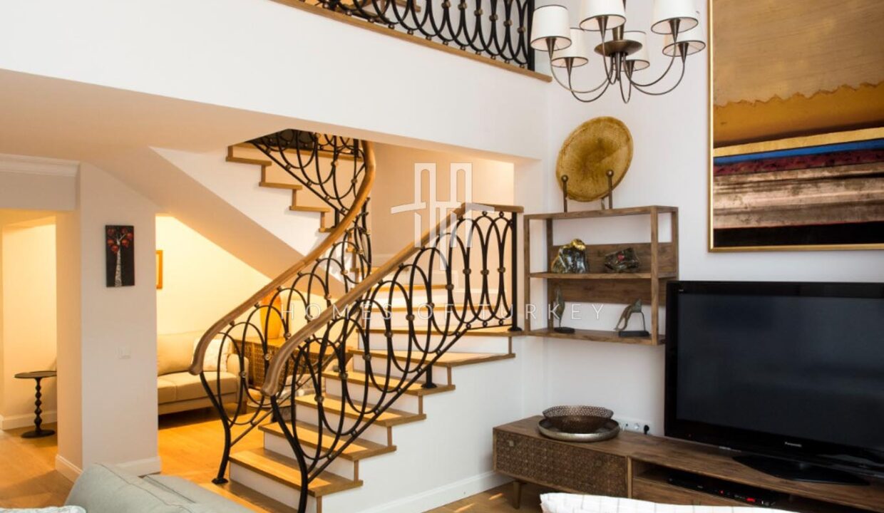 4+2 Triplex Apartment With Garden For Sale In A Prestigious Area In Nişantaşı In Istanbul Eligible For Citizenship- 4,