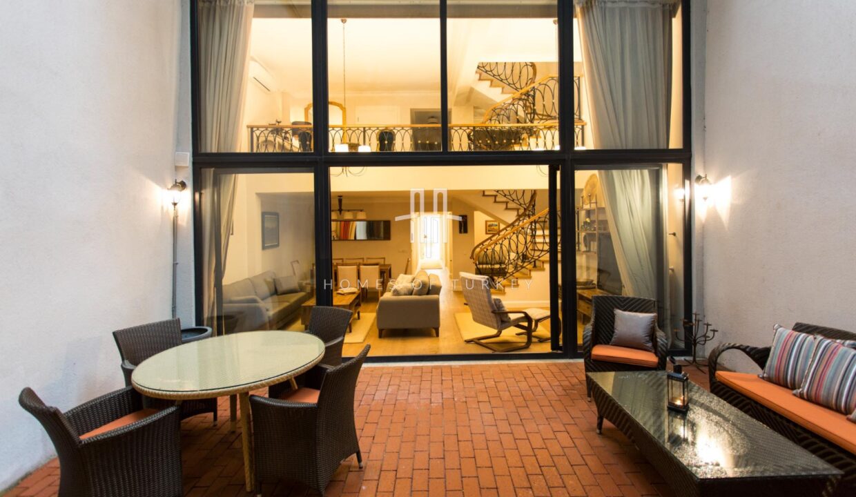 4+2 Triplex Apartment With Garden For Sale In A Prestigious Area In Nişantaşı In Istanbul Eligible For Citizenship- 8