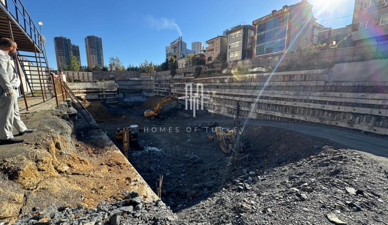 Apartments For Sale in Istanbul Close To The Financial Center And Metro- 35