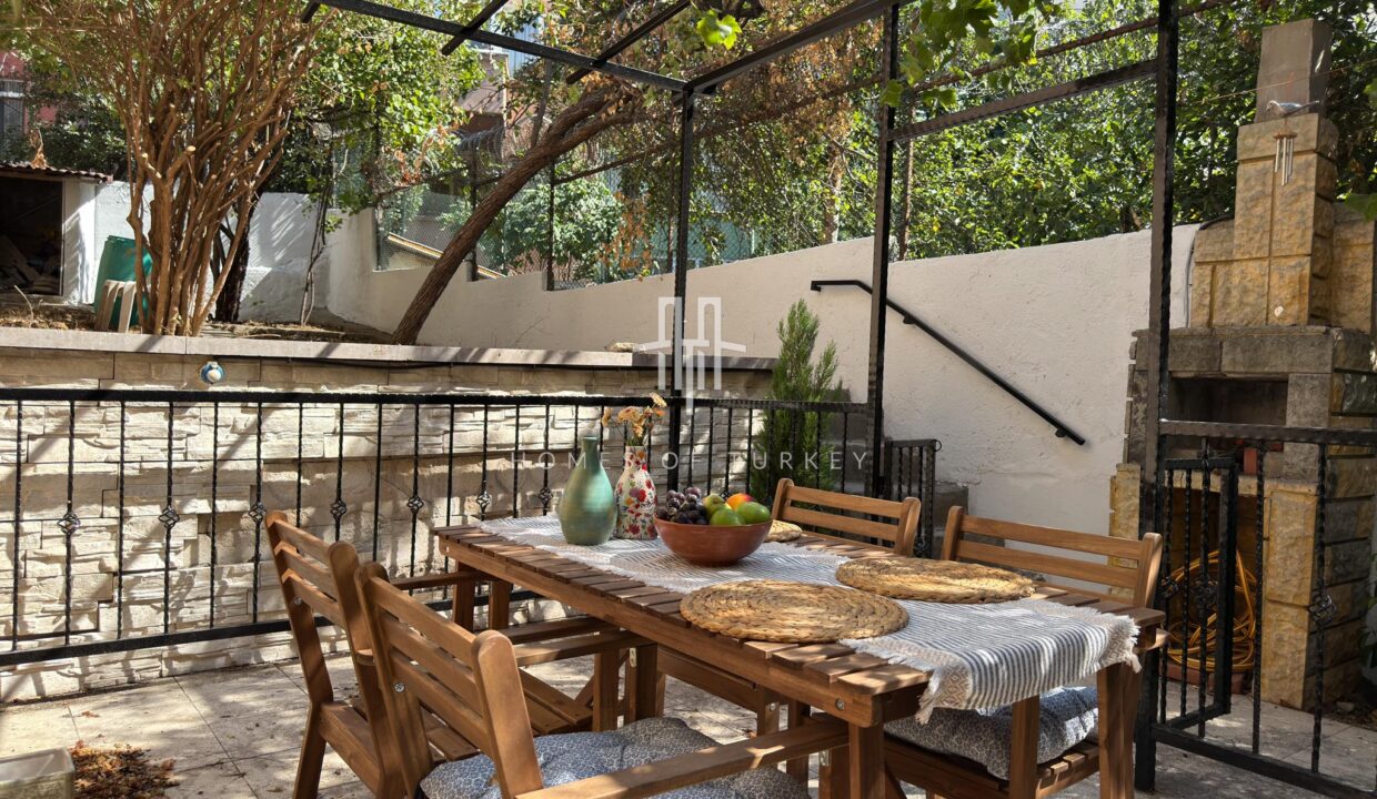 Fully Renovated 3+1 Apartment With Garden For Sale In Bomonti The Heart Of Istanbul- 1,,,,,,,,,,,,,,,,,,,,,,,