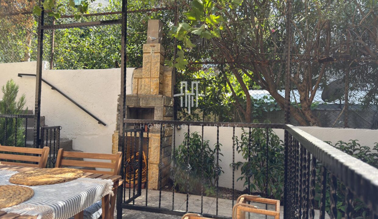 Fully Renovated 3+1 Apartment With Garden For Sale In Bomonti The Heart Of Istanbul- 1,