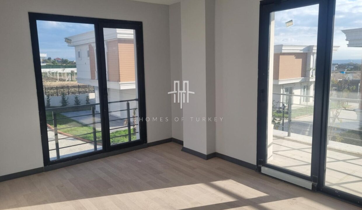 Luxury Villa For Sale In Büyükçekmece In Istanbul Eligible for Citizenship- 13