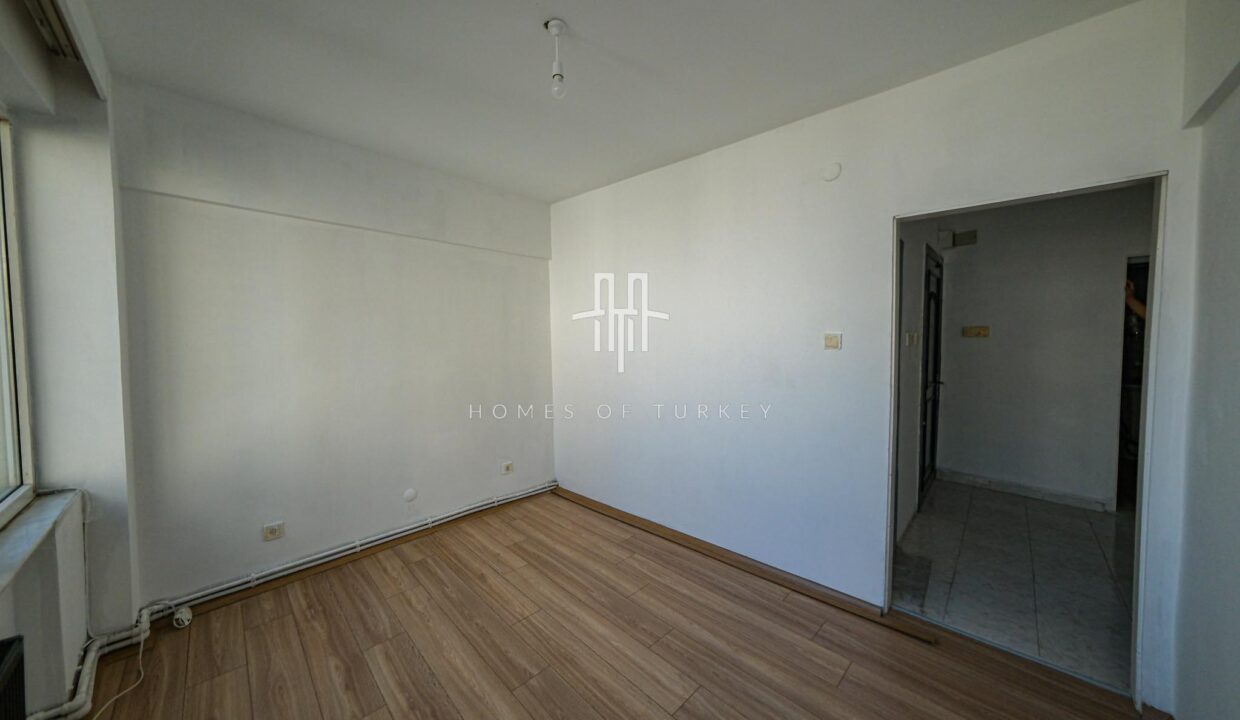 1+1 Apartment For Sale in Cihangir in Istanbul With Bosphorus Views and AirBnb Permission- (43)