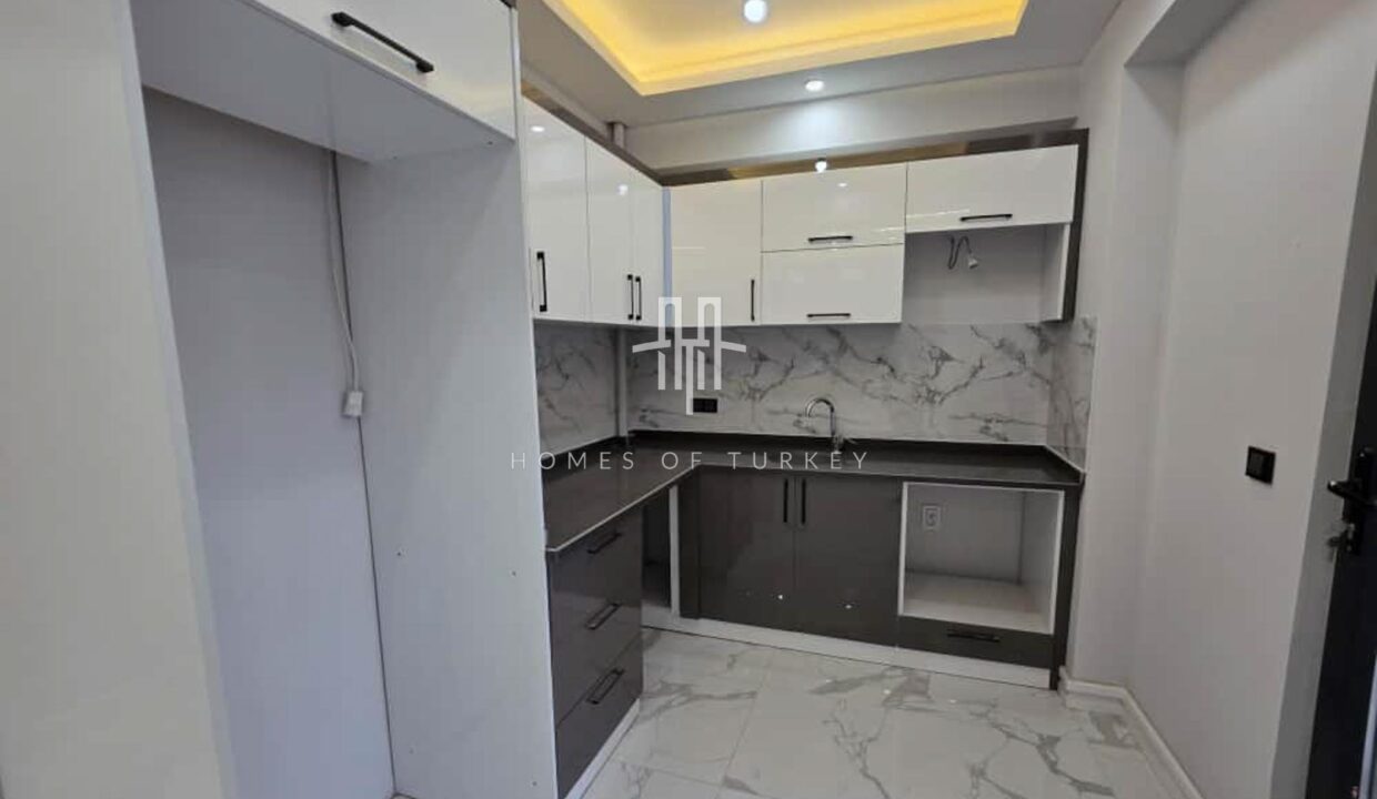 1+1 Apartment For Sale in a New Building in Yalova Close to The Thermal Spa- 3