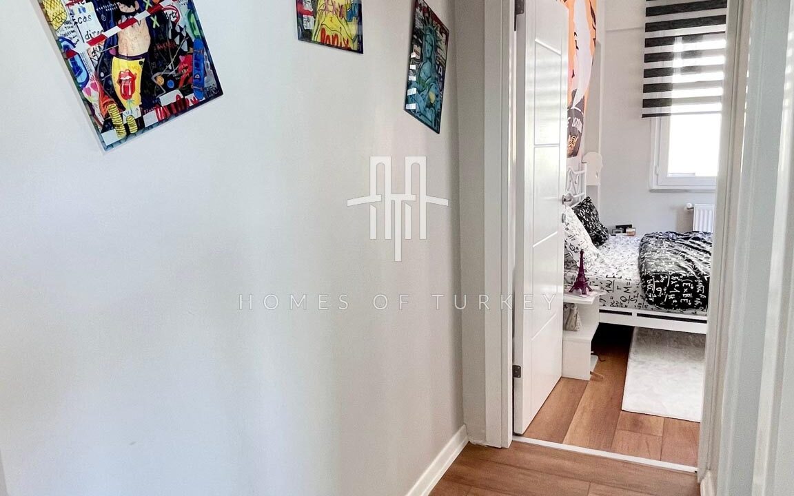 2+1 Apartment for Sale in Beyoğlu in Istanbul Suitable for Airbnb and Well-Maintained- 10,