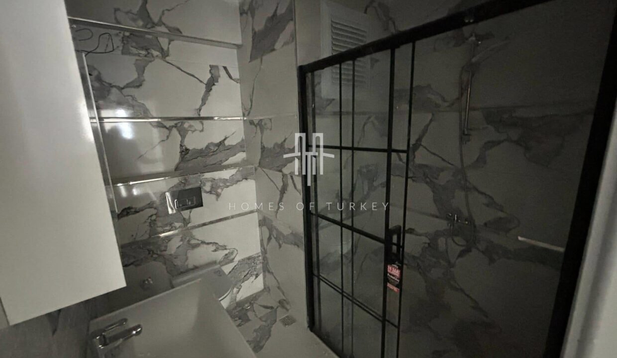 2+1 Duplex Apartment For Sale in a New Building Near The Beach in Çınarcık in Yalova- 11