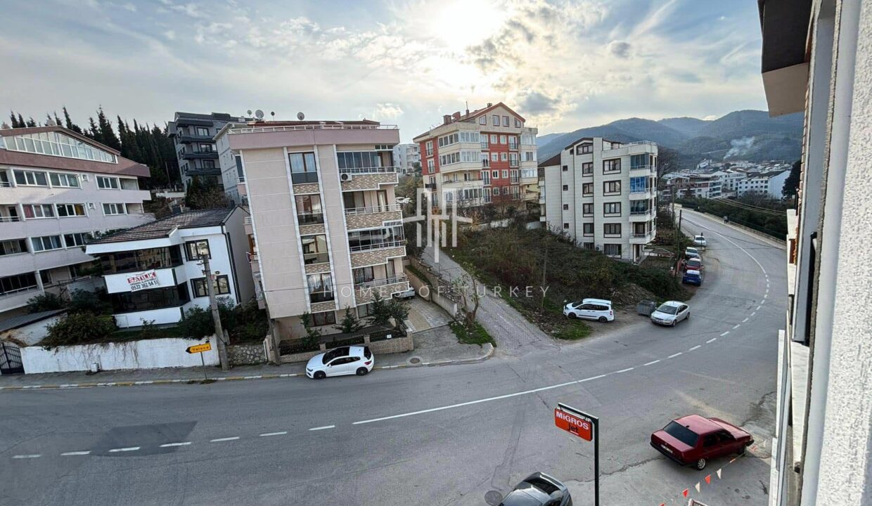 2+1 Duplex Apartment For Sale in a New Building Near The Beach in Çınarcık in Yalova- 5,,,