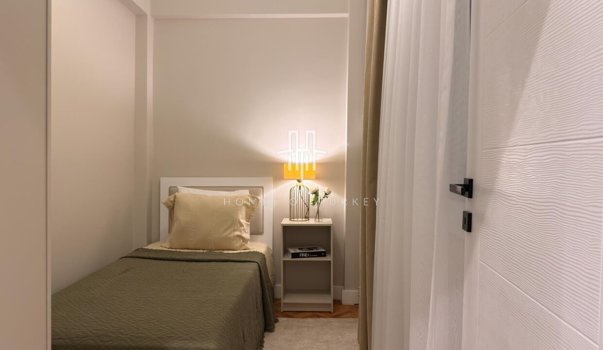 3+1 Apartment For Sale in Şişli in Istanbul Within Walking Distance to the Metro- 40