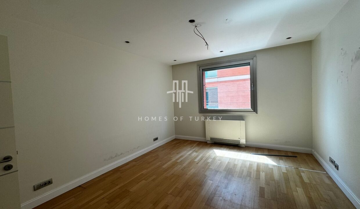 3+1 Apartment For Sale in a Luxury Residence Within Walking Distance Of Vali Konağı Street in Nişantaşı in Istanbul Eligible For Citizenship- 18