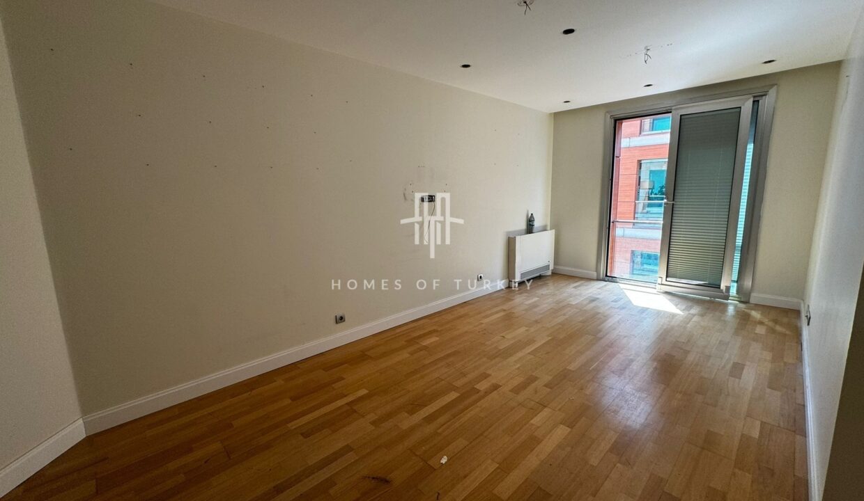 3+1 Apartment For Sale in a Luxury Residence Within Walking Distance Of Vali Konağı Street in Nişantaşı in Istanbul Eligible For Citizenship- 20