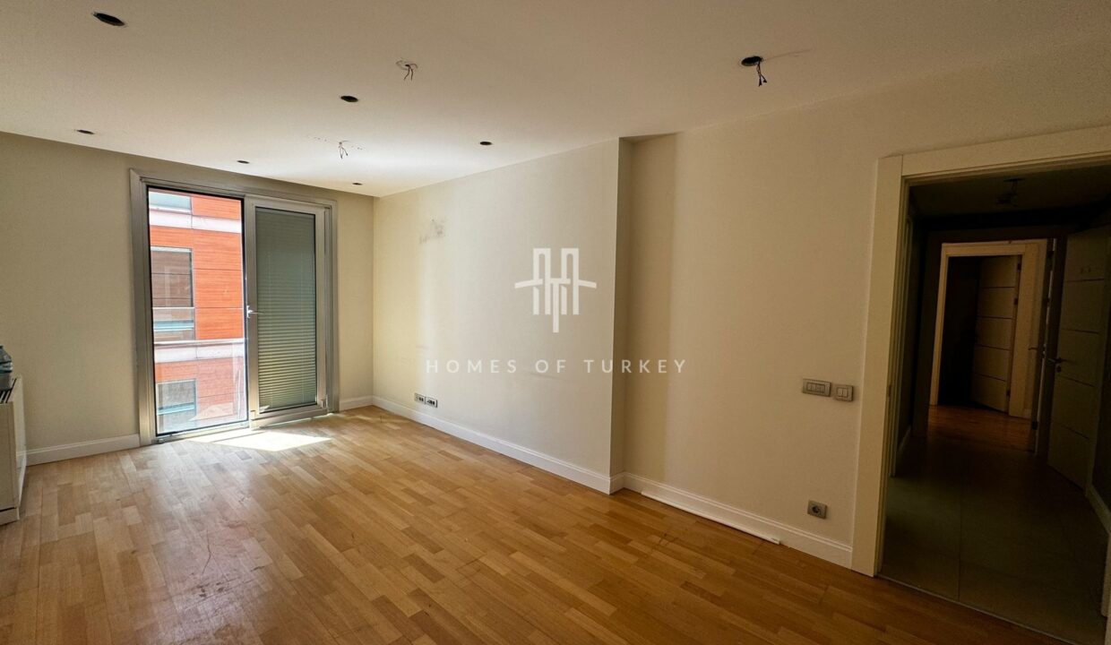 3+1 Apartment For Sale in a Luxury Residence Within Walking Distance Of Vali Konağı Street in Nişantaşı in Istanbul Eligible For Citizenship- 21