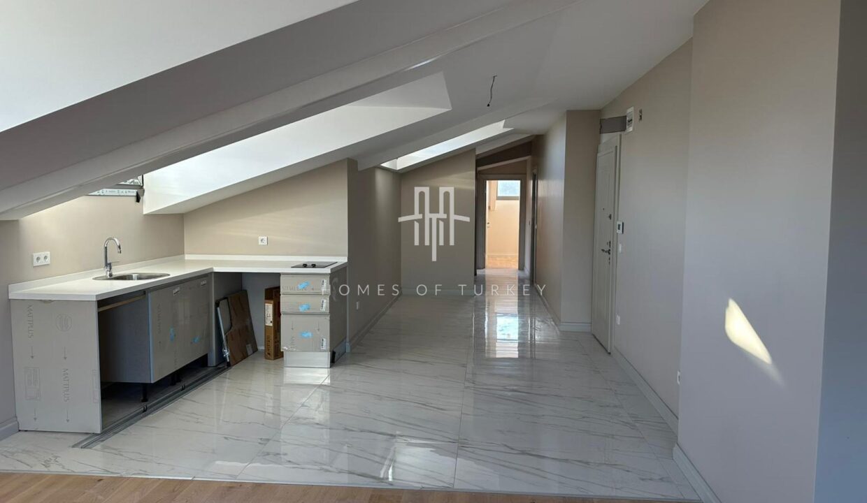 5+2 Duplex Apartment For Sale in Bakırköy in Istanbul Walking Distance to Marmaray and the Coast- 10