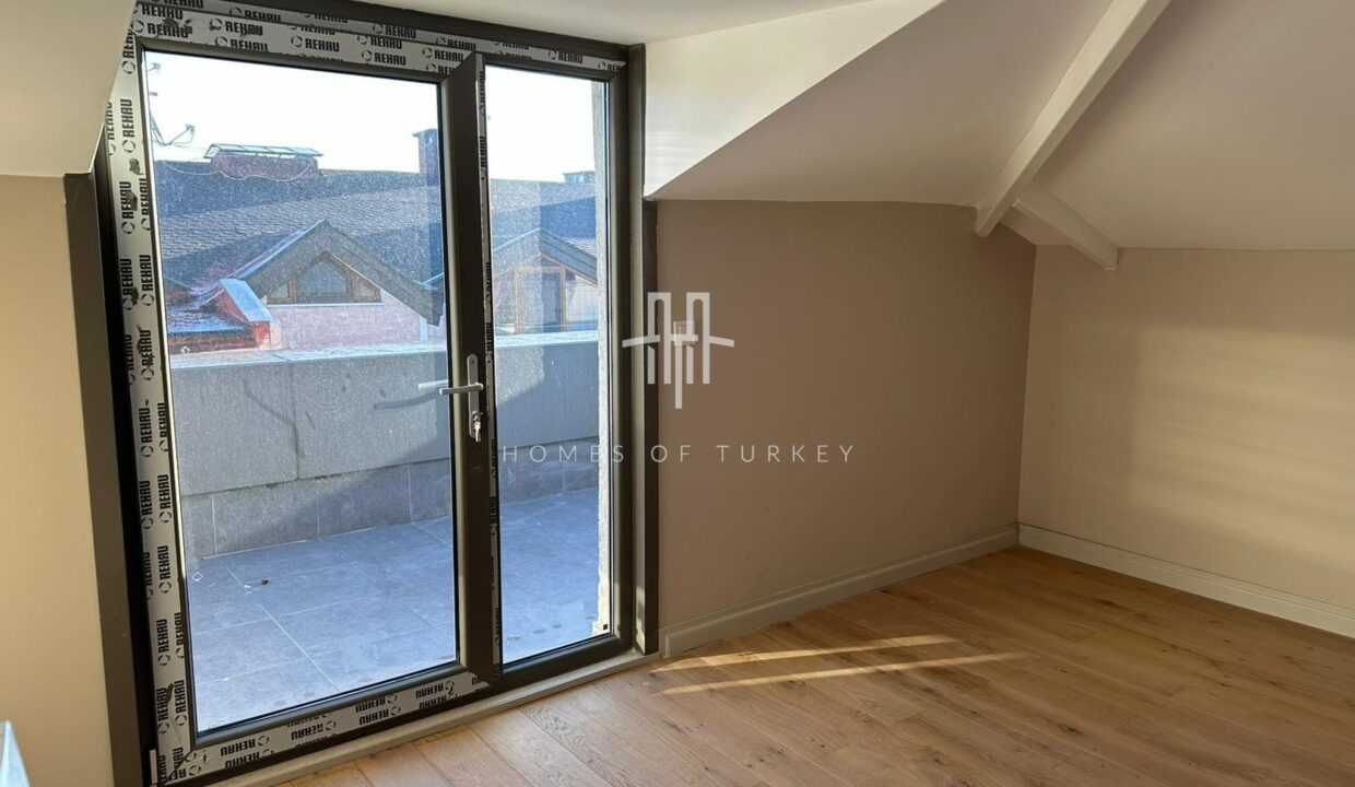 5+2 Duplex Apartment For Sale in Bakırköy in Istanbul Walking Distance to Marmaray and the Coast- 14