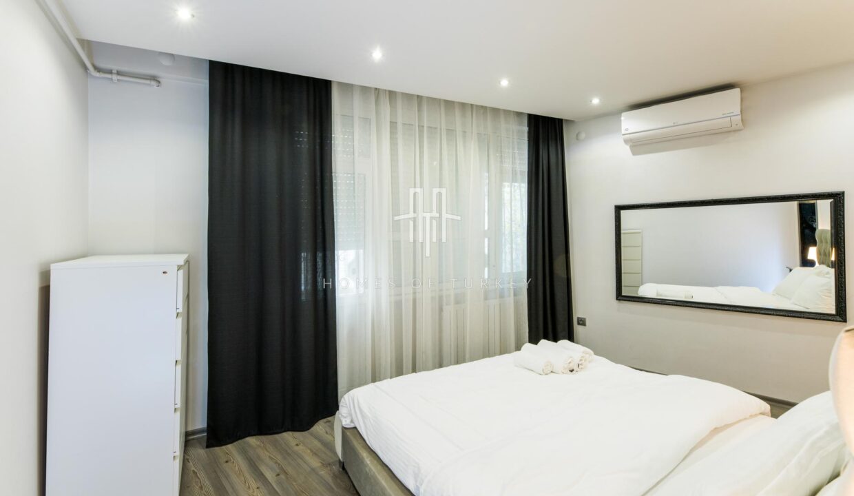 Renovated 3+1 Apartment for Sale in Cihangir in Istanbul Suitable for Citizenship and Airbnb- 18