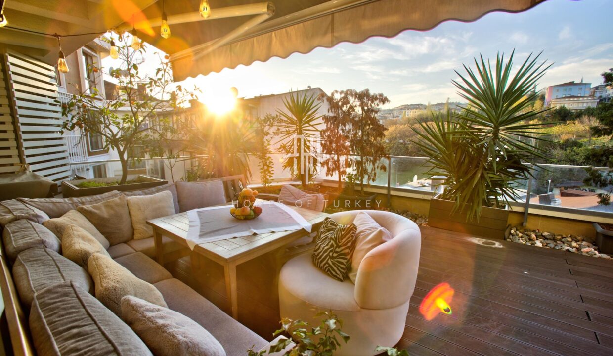 2+1 Apartment for Sale in Şişli in Istanbul With Spacious Terrace and Suitable for Citizenship- 2