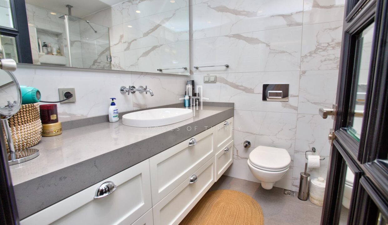 2+1 Apartment for Sale in Şişli in Istanbul With Spacious Terrace and Suitable for Citizenship- 31