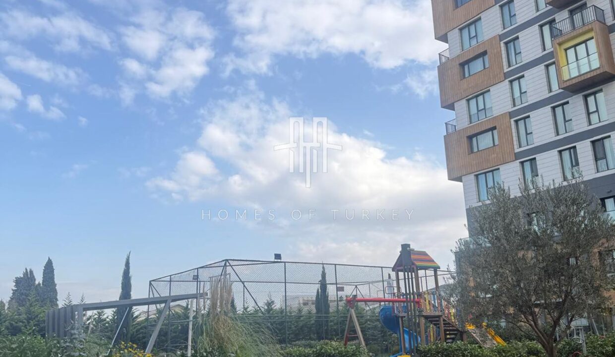 3+1 Duplex Apartment With Garden For Sale in a Family-Friendly Complex in Avcılar in Istanbul- 15