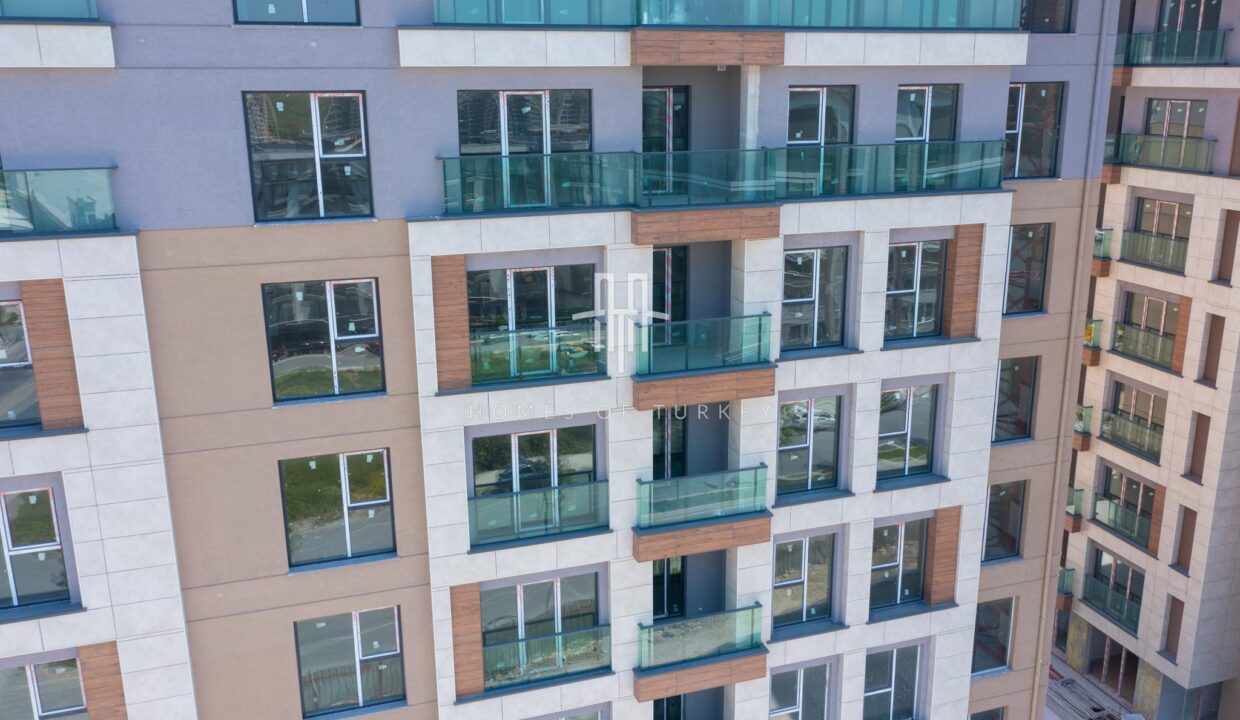Apartments For Sale in a Family-Oriented Project in Beylikdüzü in Istanbul- 5,