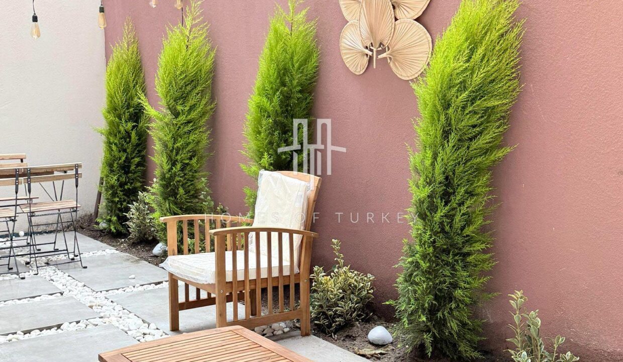 Fully Renovated and Furnished 3+1 Apartment For Sale in Nişantaşı in Istanbul- 12