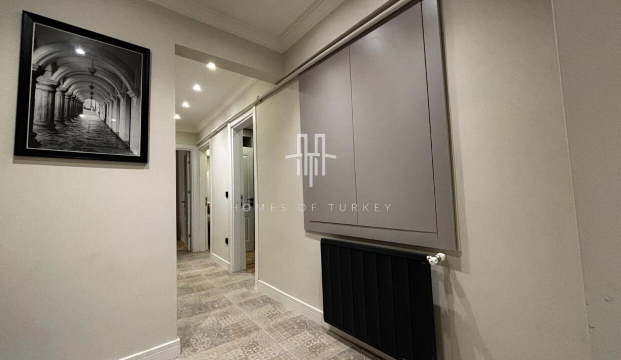 Fully Renovated and Furnished 3+1 Apartment For Sale in Nişantaşı in Istanbul- 14
