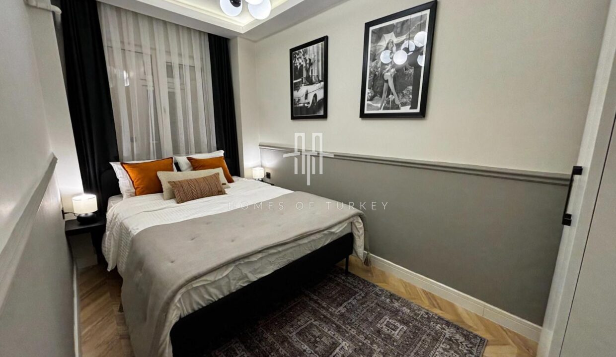 Fully Renovated and Furnished 3+1 Apartment For Sale in Nişantaşı in Istanbul- 15