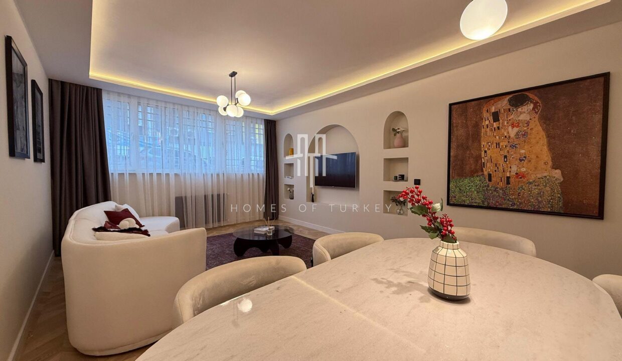 Fully Renovated and Furnished 3+1 Apartment For Sale in Nişantaşı in Istanbul- 4