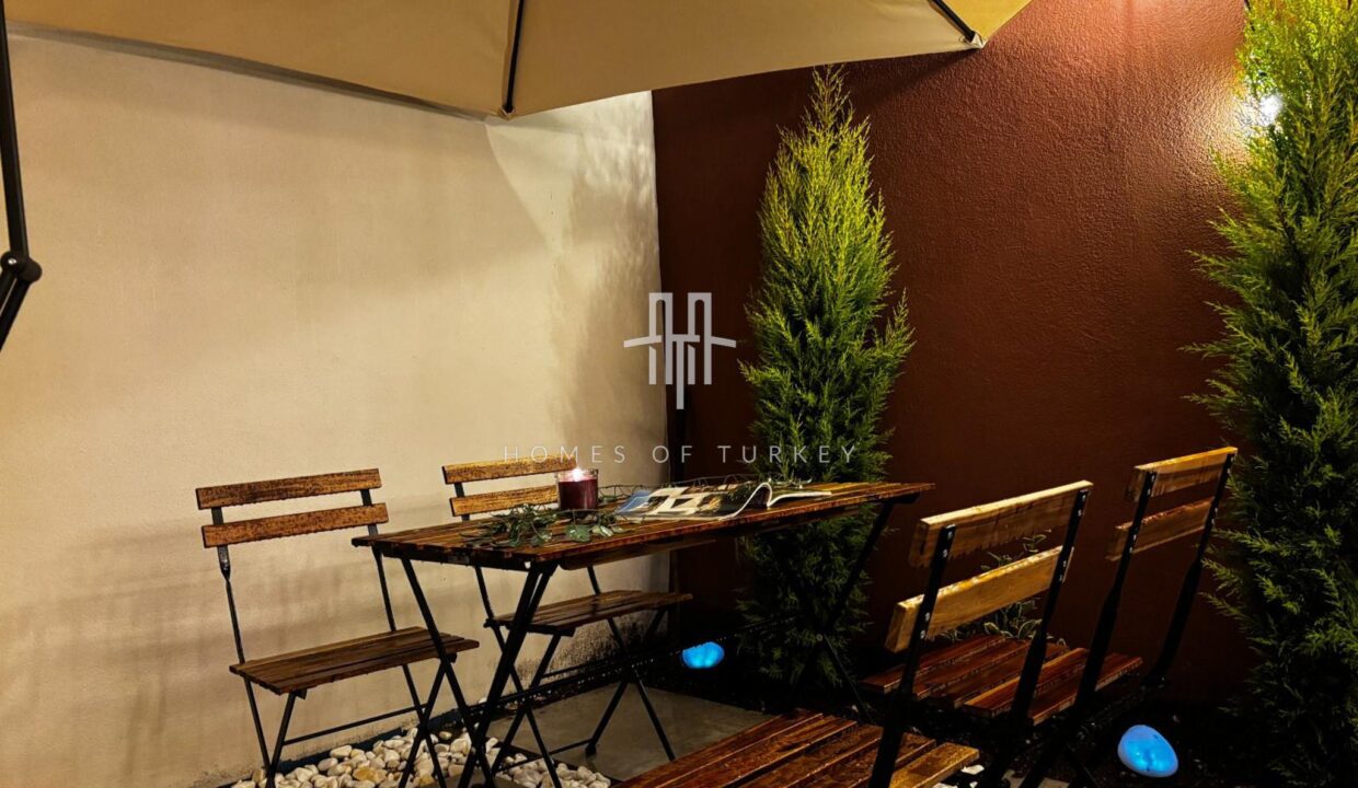 Fully Renovated and Furnished 3+1 Apartment For Sale in Nişantaşı in Istanbul- 8