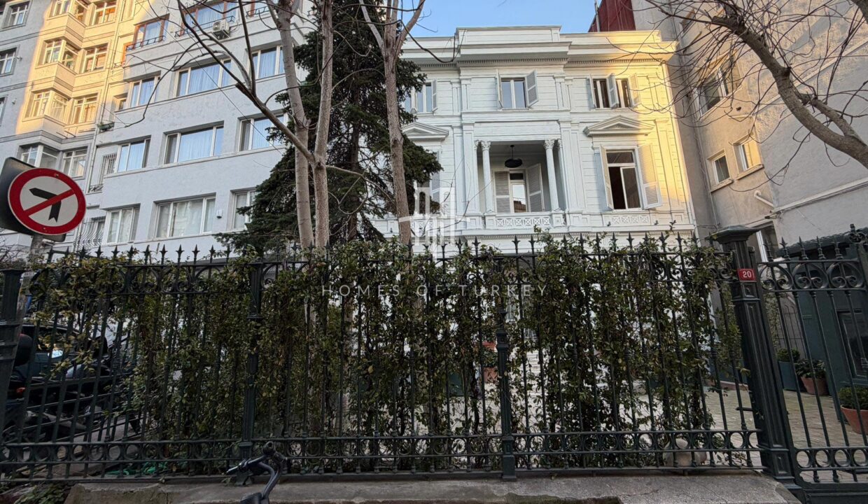 Two 1+1 Apartments For Sale in a Young Building in Cihangir in Istanbul Offering An Investment Opportunity- 18