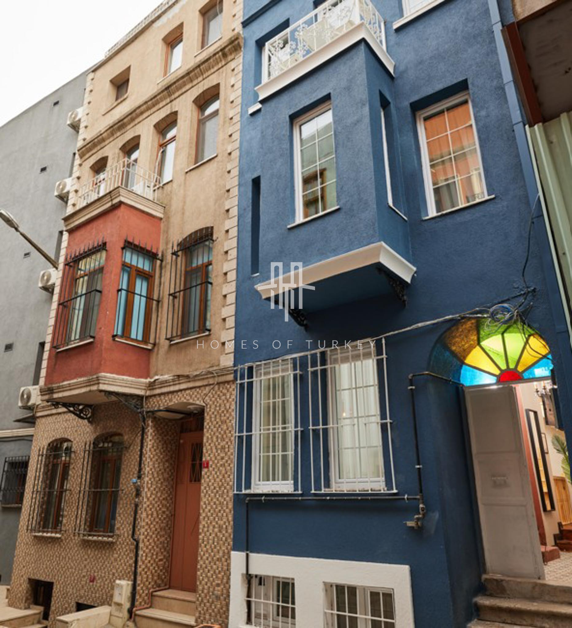 5-Storey Building For Sale in Beyoğlu Istanbul — 32