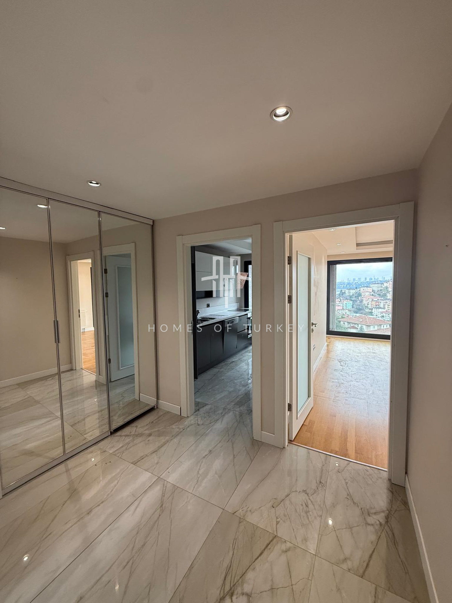 Apartment for Sale in Üsküdar Istanbul with Bosphorus View