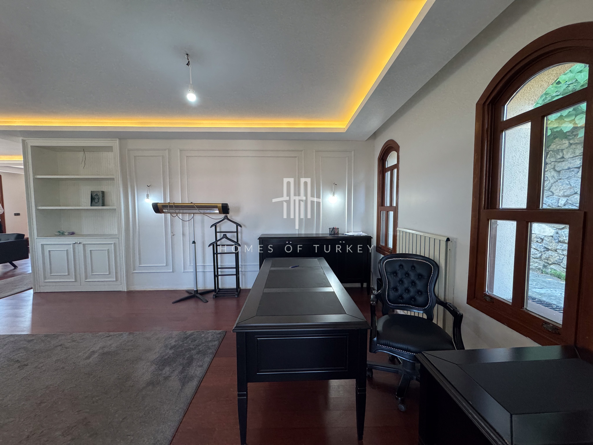 Bosphorus View Mansion For Sale in Beykoz Istanbul