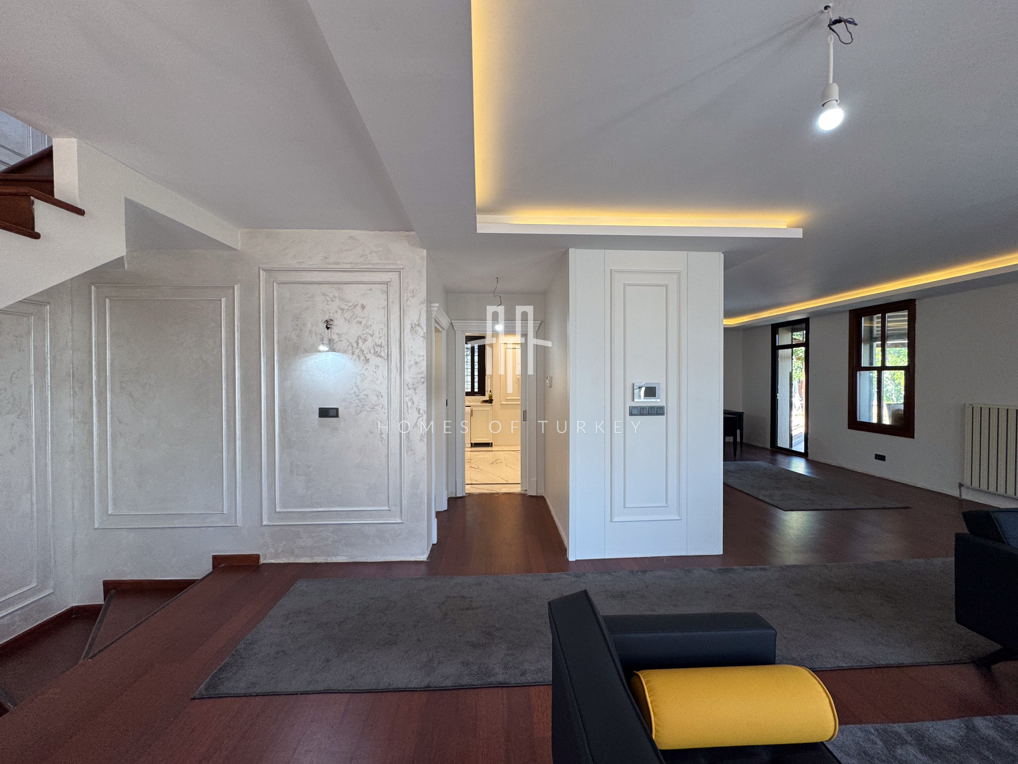 Bosphorus View Mansion For Sale in Beykoz Istanbul